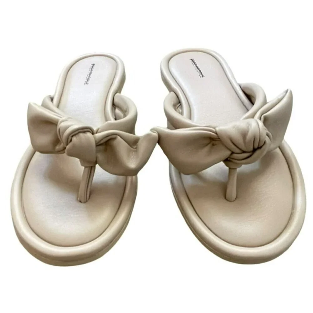 Free People Brynn Bow Sandal Size 8 Flip Flops Casual Comfort NEW